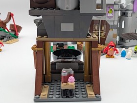 LEGO Angry Birds King Pigs Castle(75826)& Piggy Plane Attack(75822) 98% Complete