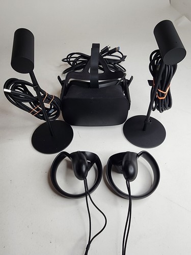 Oculus Rift CV1 VR Headset Controllers Sensors Bundle