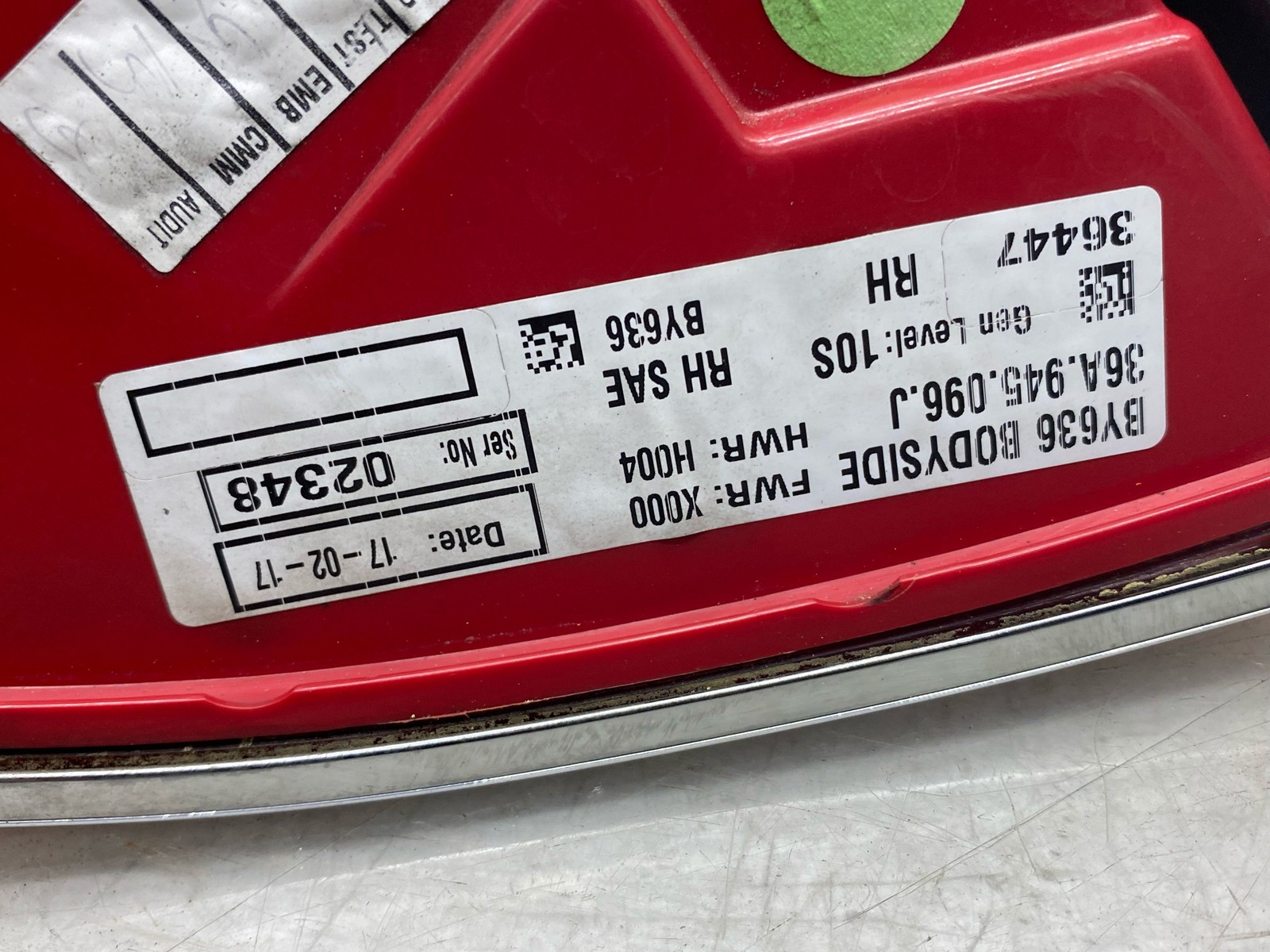 2015-2020 BENTLEY BENTAYGA OEM RH REAR RIGHT PANEL LED TAILLIGHT LAMP 36A945096J