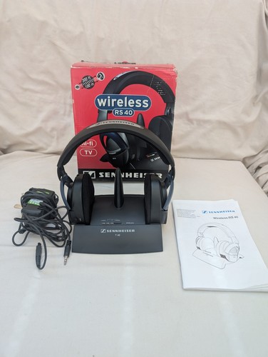 Sennheiser Wireless RS40 Headphones Hi-Fi TV Audio Lightweight