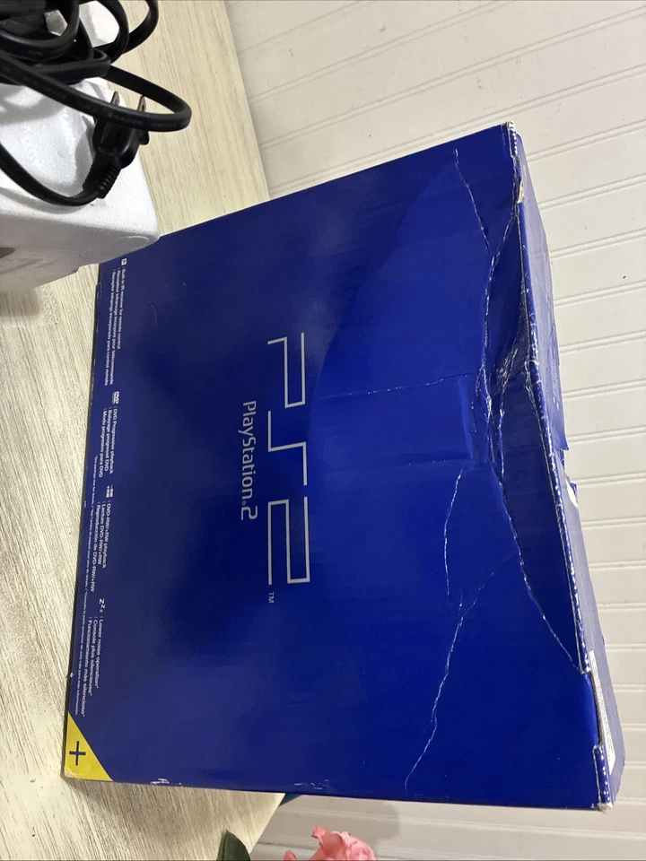 PlayStation 2 With Box 2 Controllers 3 Memory Cards And 1 Game Complete Set - Image 2 of 4