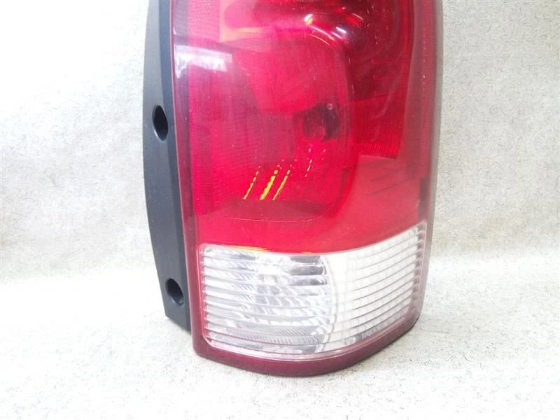 Passenger Right Tail Light SV6 Fits 05-09 PONTIAC MONTANA O109-187375 - Image 3 of 4