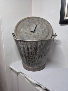 Vintage WW2 T.W. Egg Preserving Pail 100 Galvanised Lidded Bucket With Handle.