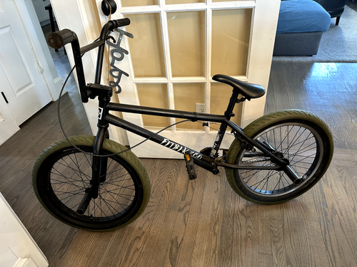 FIT BIKE CO STR 20" BICYCLE BLACK WITH GREEN TIRES USED