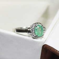 Natural Green Emerald Ring With 925 Sterling Silver in All Sizes Available