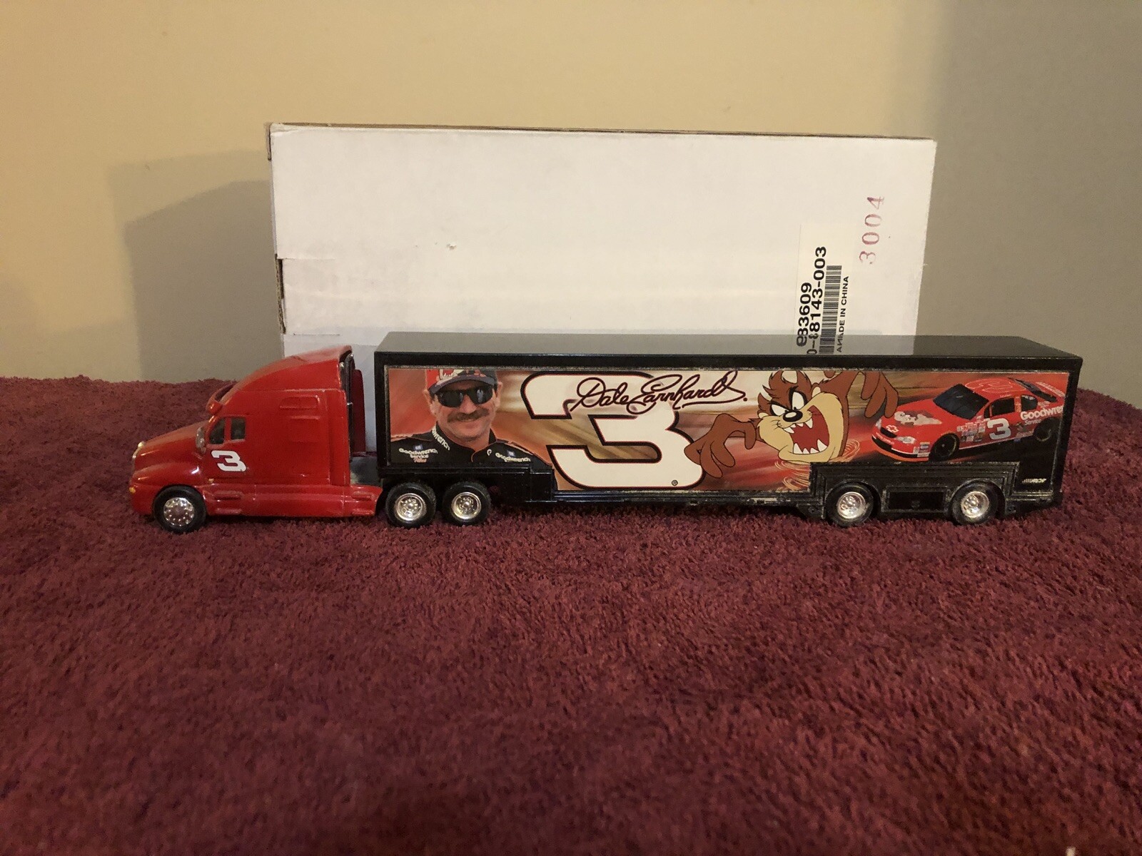 Picture 1 of 1