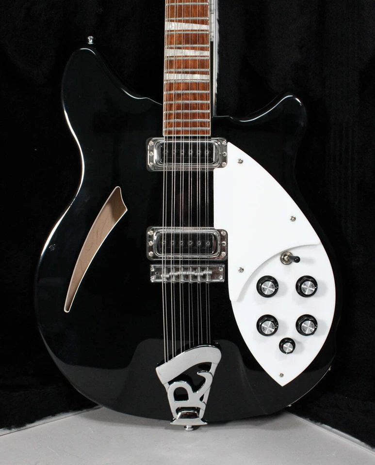 Guitarra eléctrica Rickenbacker 360/12 2012 de 12 cuerdas con acabado Jetglo con estuche rígido original Foto 2 de 4