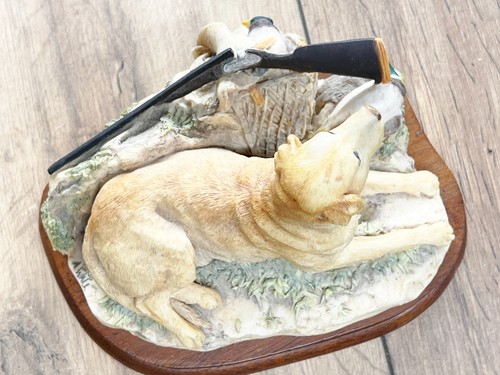 VINTAGE BORDER FINE ARTS FIGURINE ORNAMENT OF DOG - AYRES BA LABRADOR / SHOTGUN - Picture 5 of 11