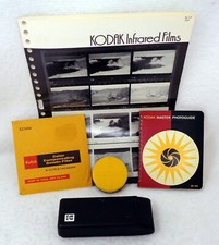 Vintage KODAK Ektra 22 25mm Camera  Guide  Booklet  Filter Case Art Paul 