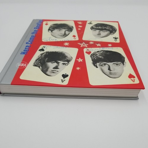 Here Come the Beatles : Stories of a Generation by Enzo Gentile and Umberto - Picture 2 of 17