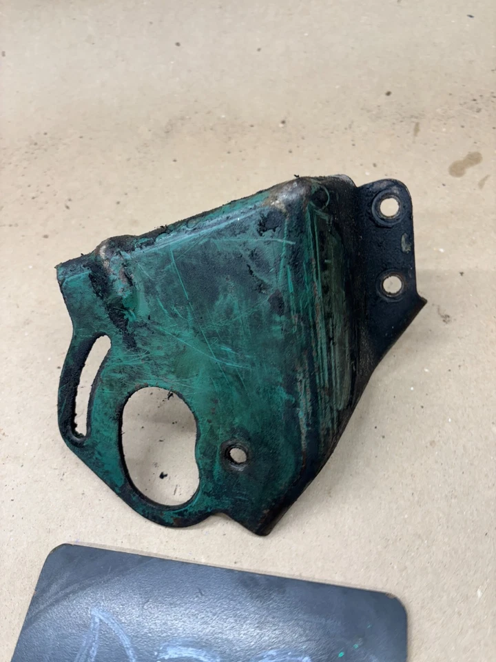 1964 1965 65 Buick GS Skylark BOMBA DE DIRECCIÓN ASISTIDA CABEZA DE CLAVO 401 SOPORTE DE MONTAJE OEM Foto 3 de 4