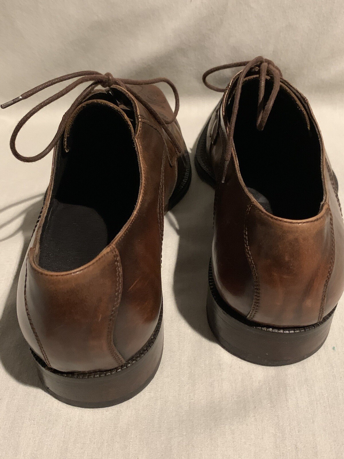 SAOLA Abito da uomo marrone LORENS taglia 10 5 made in Spain in pelle scarpe stringate
