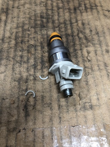 New Old Stock Ford Motorcraft Fuel Injector Part #CM-4904. - Picture 6 of 8