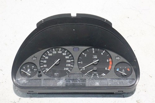 Tachometer Tacho Kombiinstrument (KM Stand Unbekannt) BMW 5 (E39) 520D