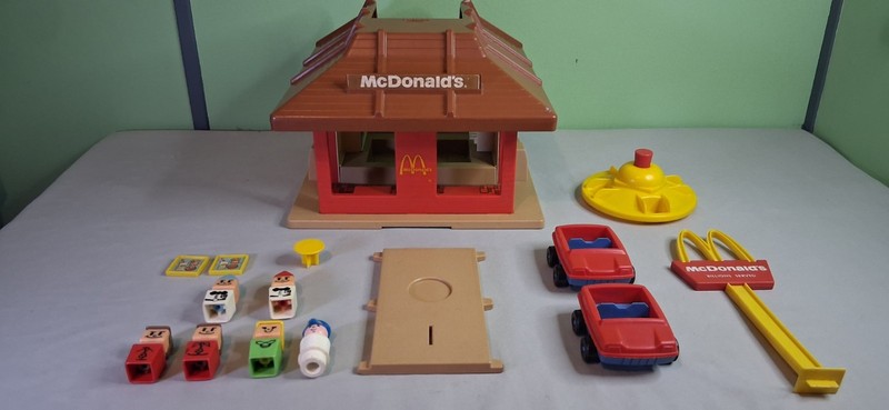 McDonald's Vintage 1974 Playskool Familiar Places Play Set #430 -Restaurant 