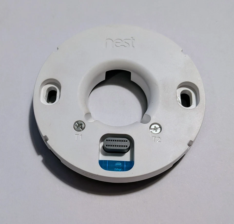 Nest google learning thermostat 3rd generation (DISPLAY & DISPLAY BASE ONLY). - Image 3 of 4