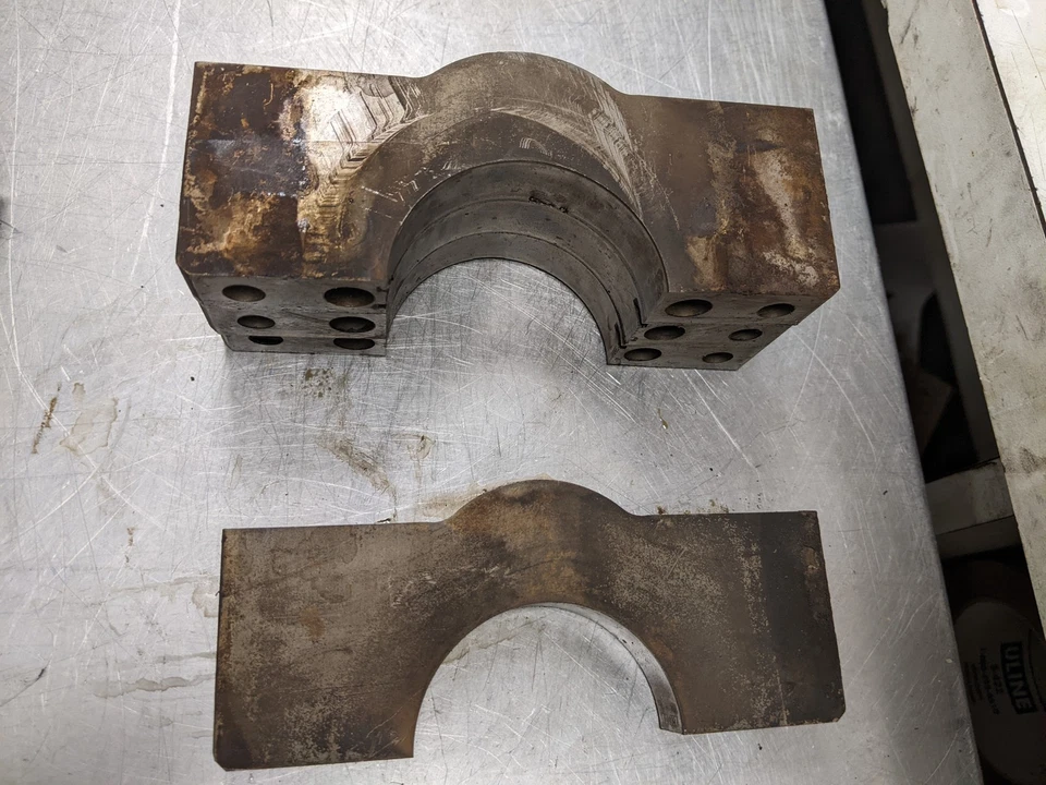 Главные колпаки блока двигателя для 01–06 Hyundai Santa Fe 2.7 - Изображение 2 из 4