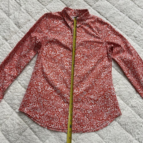 Old Navy women size small classic button down shirt with floral print - Picture 5 of 10