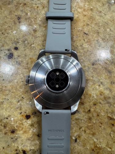 Withings ScanWatch 2 42MM BLANCHE OCCASION TRÈS BON ÉTAT - Photo 5 sur 10