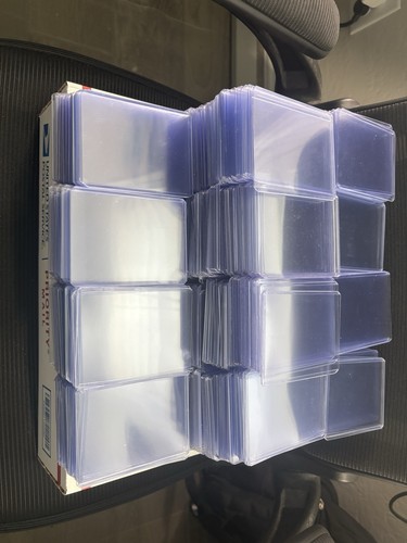 MEDIUM FLAT RATE BOX OF USED TOP LOADERS MOSTLY STANDARD SIZE ROUGHLY 500 TOTAL