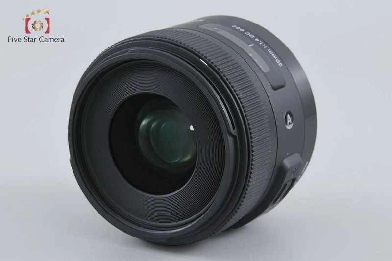 Sigma Art 30mm f/1.4 DC HSM for Pentax [Very Good] - Image 3 of 4