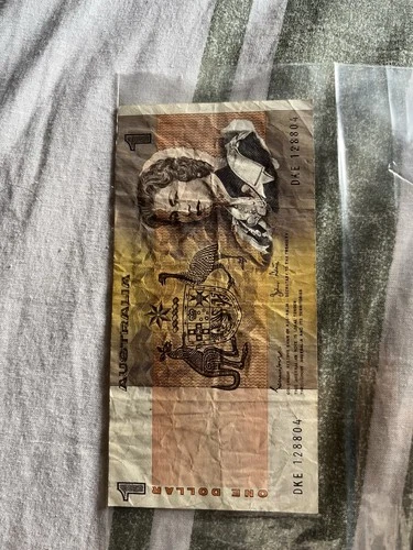 Australia $1 One Dollar Banknote 1988 DKF 128804 Uncertified Circulated