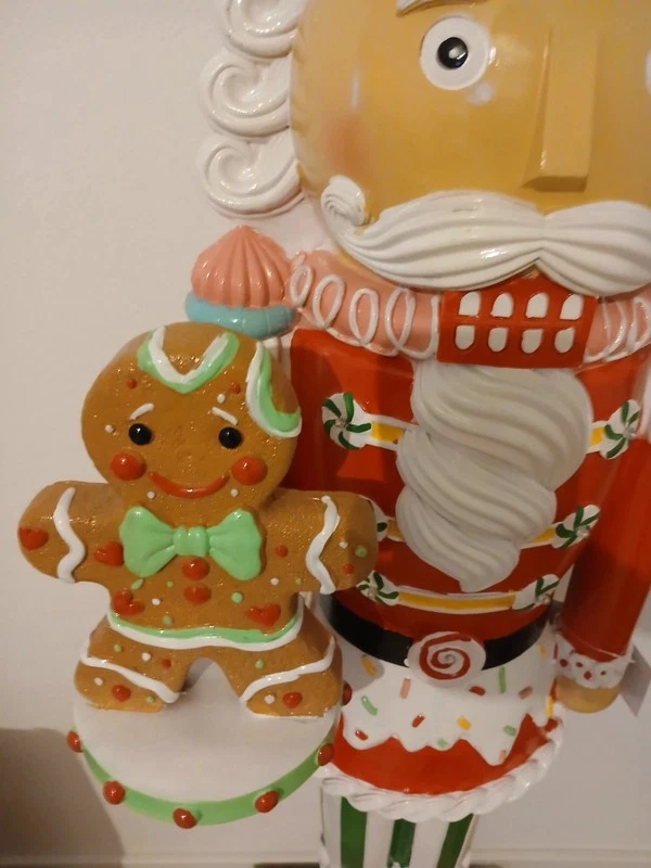 Timstor Statua Soldato Schiaccianoci Natale Gigante Gingerbrad 253078 125 cm - Immagine 4 di 4