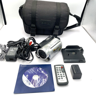 Sony Handycam HDR-SR11 Full HD Camcorder 60GB AVC Tested Working From Japan