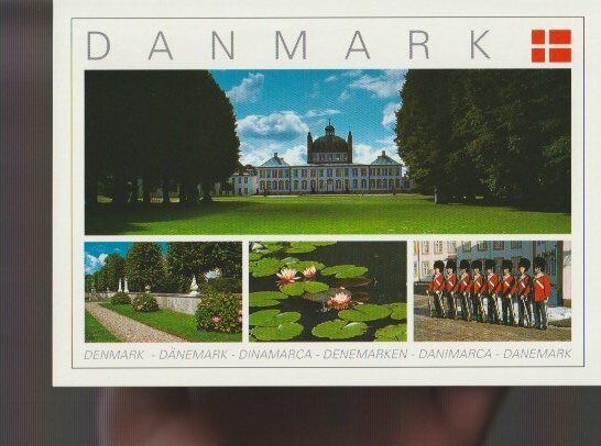 Unposted Postcard "Fredensborg Palace" Denmark