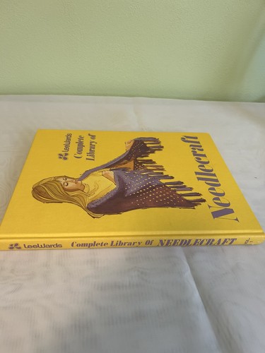 LeeWards Complete Library of Needlecraft Vol 1 c. 1975, hardcover - Imagen 2 de 12