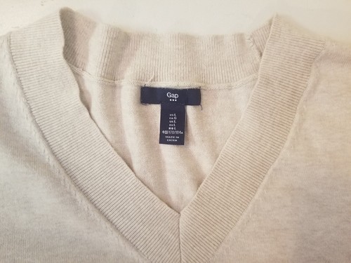 Gap Sweater Large Pullover Tan Vnck LSlvs Classic Lightweight Ribbed Detail EUC - Picture 8 of 12
