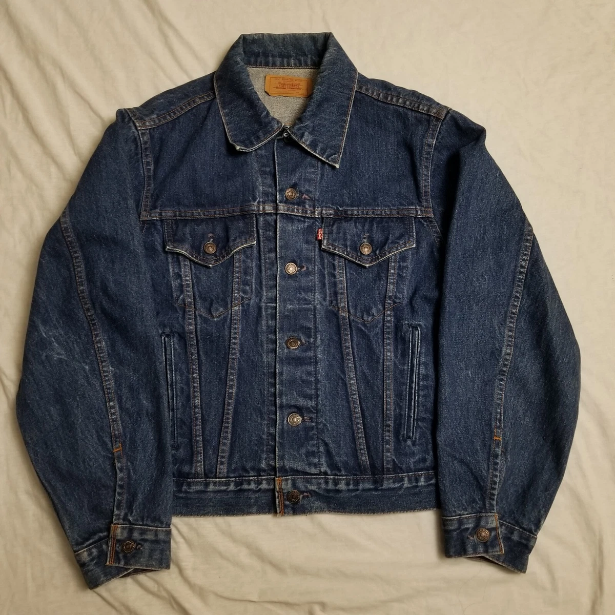Vintage Levi's Denim Trucker Jacket Blue Made in Canada 70506-0216 Size 46