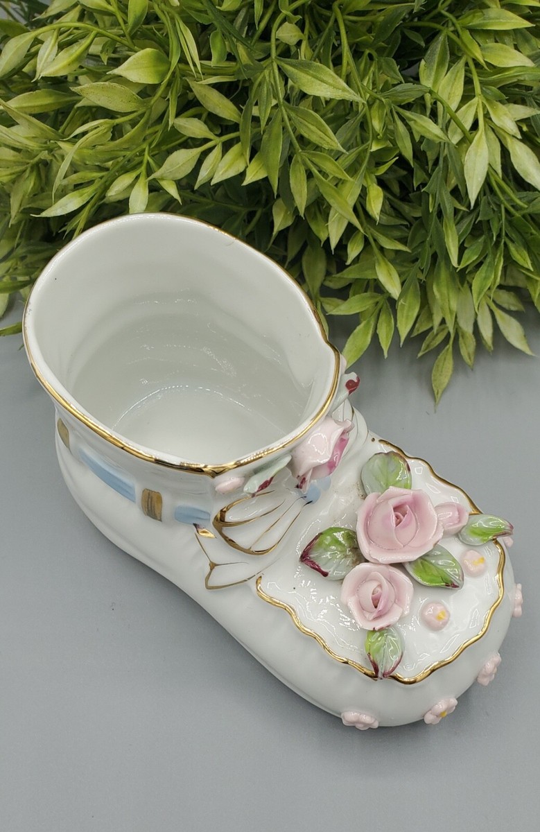 Beautiful Vintage Napco Baby Bootie Planter signed S147 w/Sticker