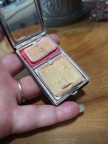 Trucco compatto Vashe fiera mondiale 1933 vintage - Foto 2 di 10