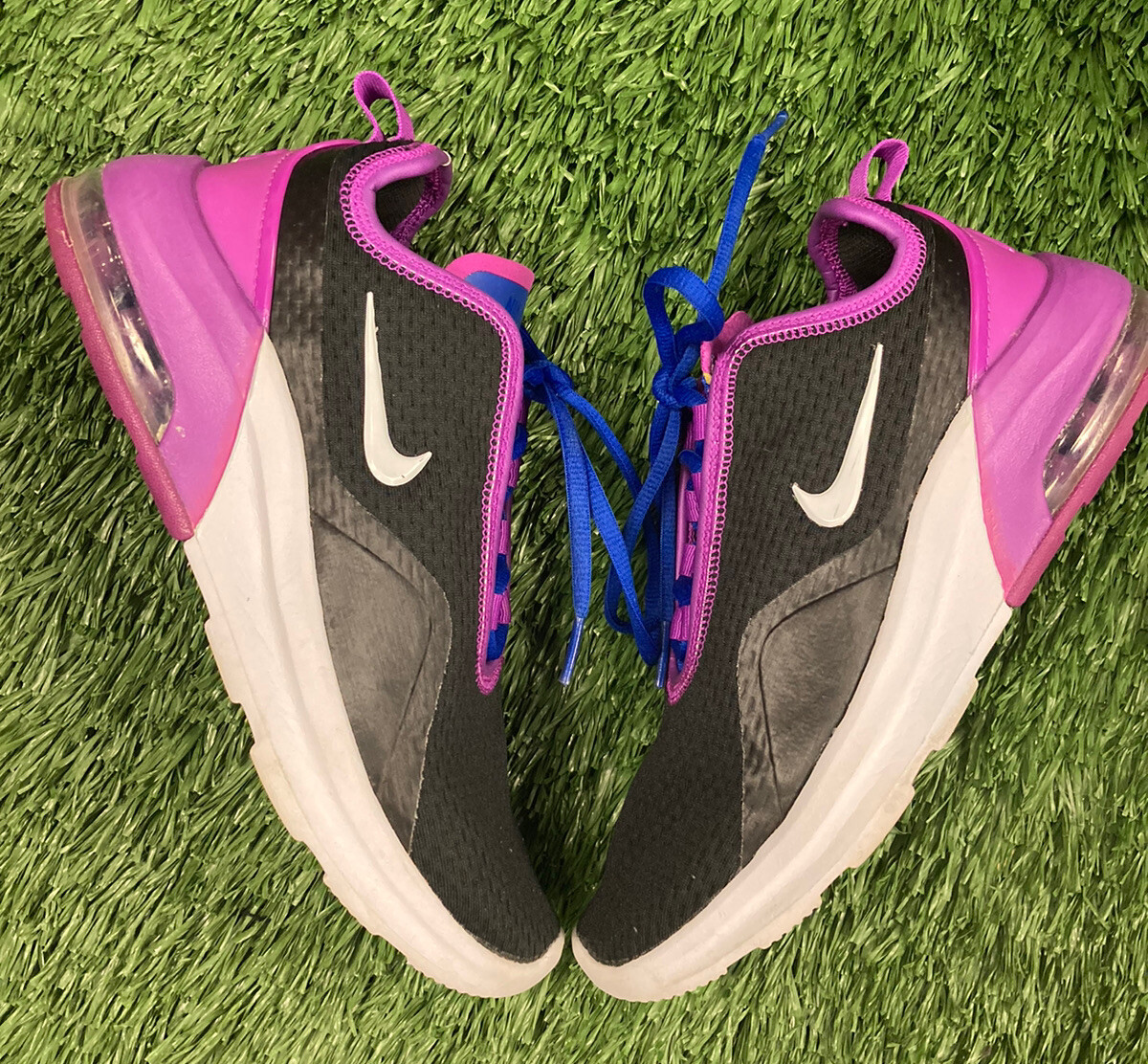 nike air max motion 2 black and purple