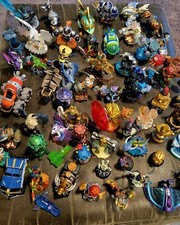 Skylanders SWAP FORCE COMPLETE YOUR COLLECTION Buy 3 grab bags, get one free