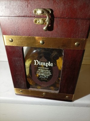 Dimple 15 Years Old Fine Scotch Whisky Original in edler Holz-Schatulle 70cl 40%