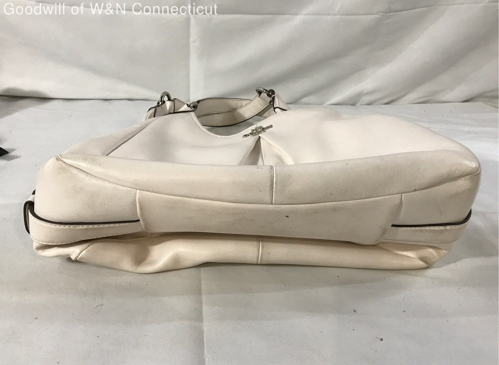 Authenticated Coach Women White Basic - image 3