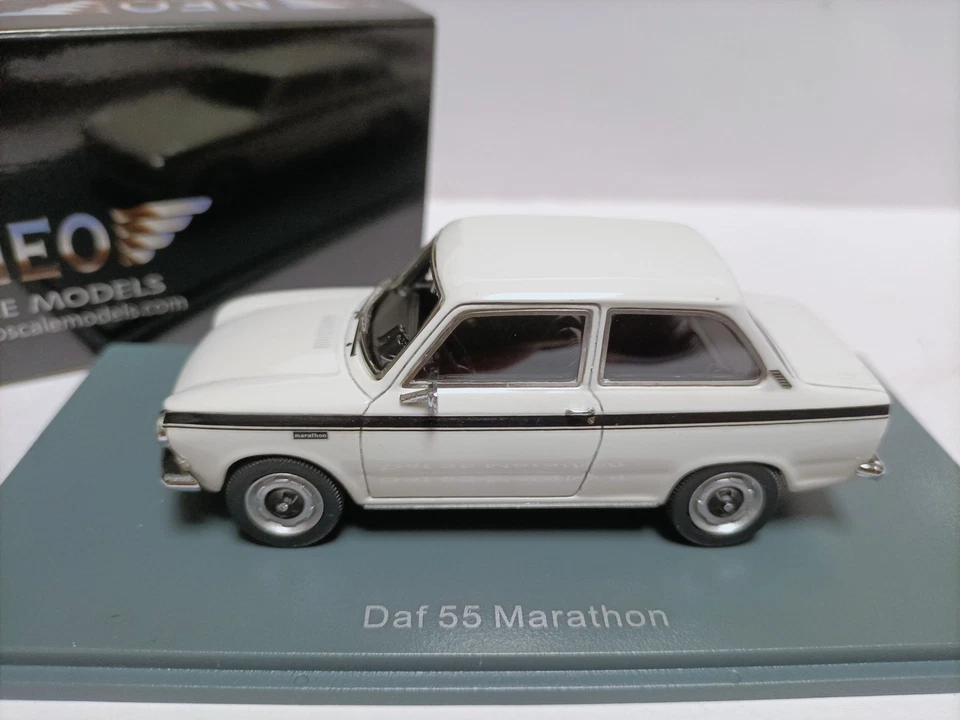 Neo 1:43 Dutch DAF 55 Marathon 1971 white simulation two door car model - Image 2 of 4