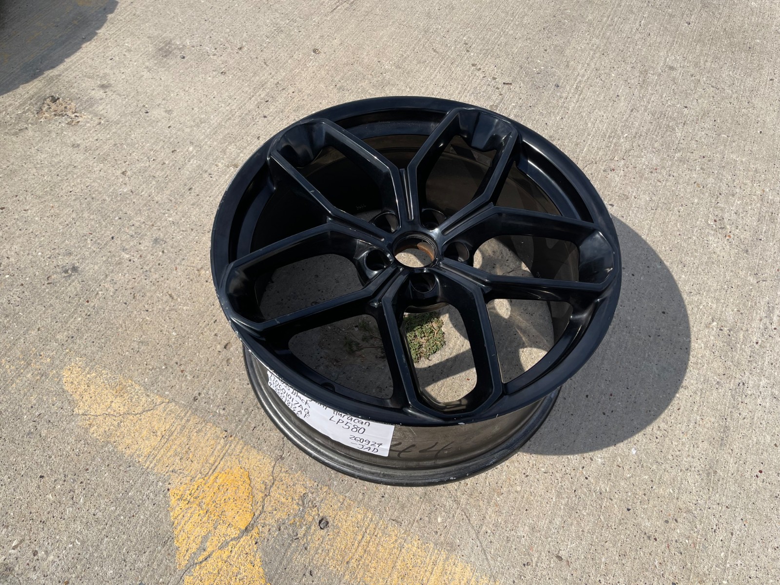 Lamborghini Huracan 2019-2023 Front Wheel