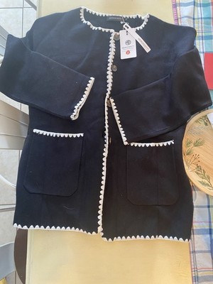 Beautiful Black And Whit Sweater Size M.. Too Small   Could Not Return