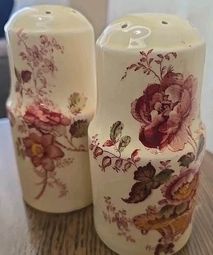 Charlotte Royal Crownford English Salt And Pepper Shakers . - Picture 2 of 9