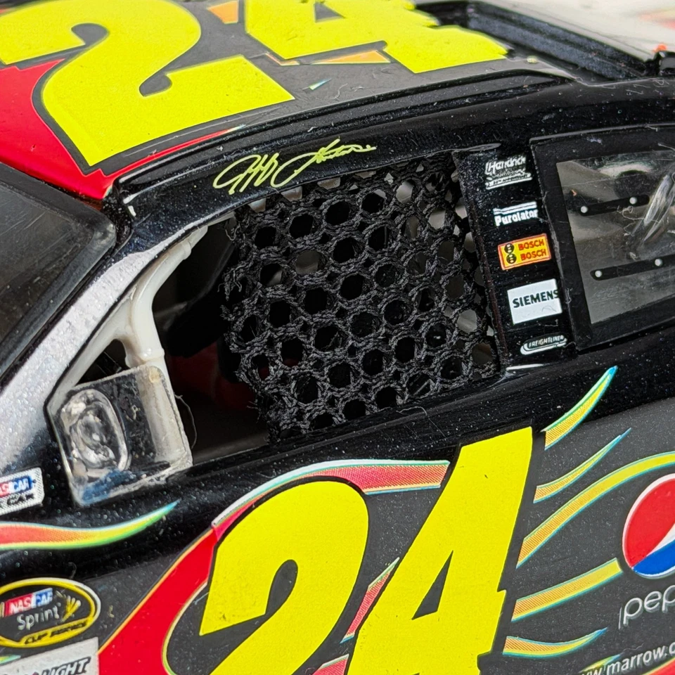 Jeff Gordon 2010 DuPont metal cepillado 1/24 NASCAR fundido a presión Chevy COT Foto 3 de 4