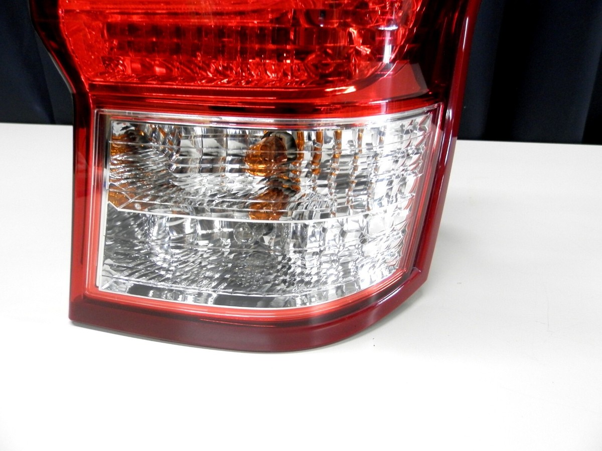 Toyota Corolla Fielder NKE165 ZRE162 NZE161 NZE164 Genuine RH