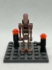 LEGO Star Wars Geonosian Battle Droid Minifigure sw0061 Sand Red 4478