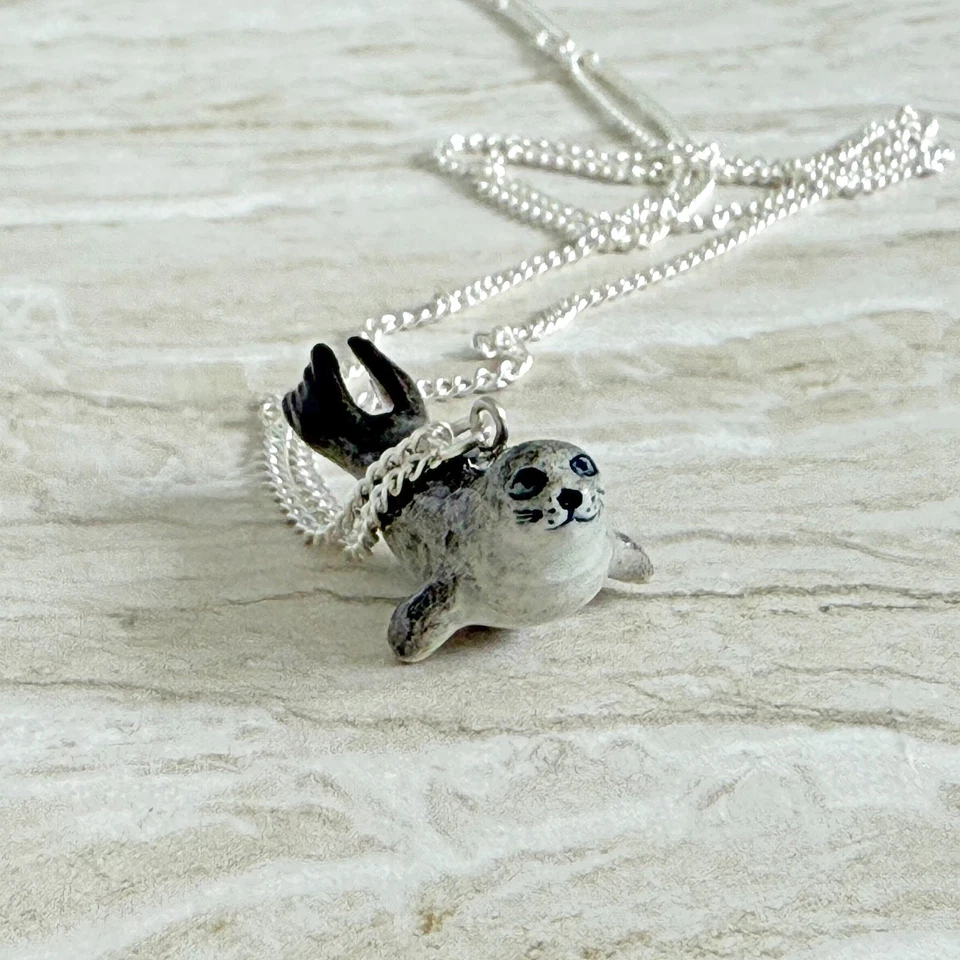 Collar colgante de porcelana Harbour Seal joyería espiritual animal Foto 3 de 4
