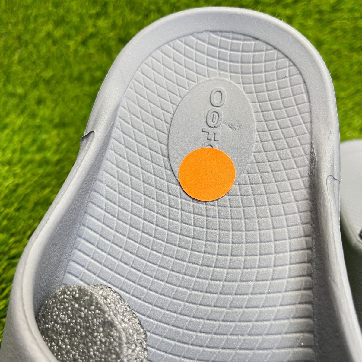OOFOS Ooahh Slide Luxe Sandals Mens 8 Womens 10 Gray Speckles Recovery Cushioned OOFOS OOahh Sport Slide Sandal - Men main image 3