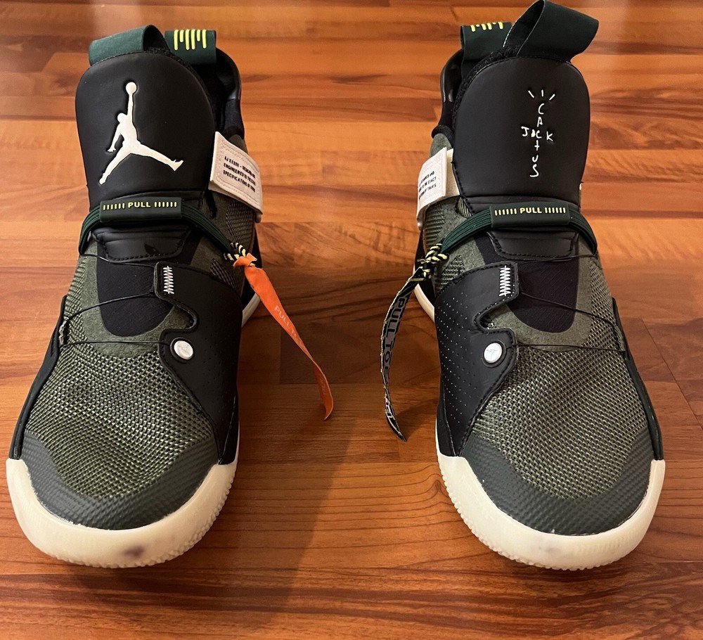 Nike Air Jordan XXXIII 33 NRG x Travis Scott Cactus Jack Size 10.5 CD5965 300