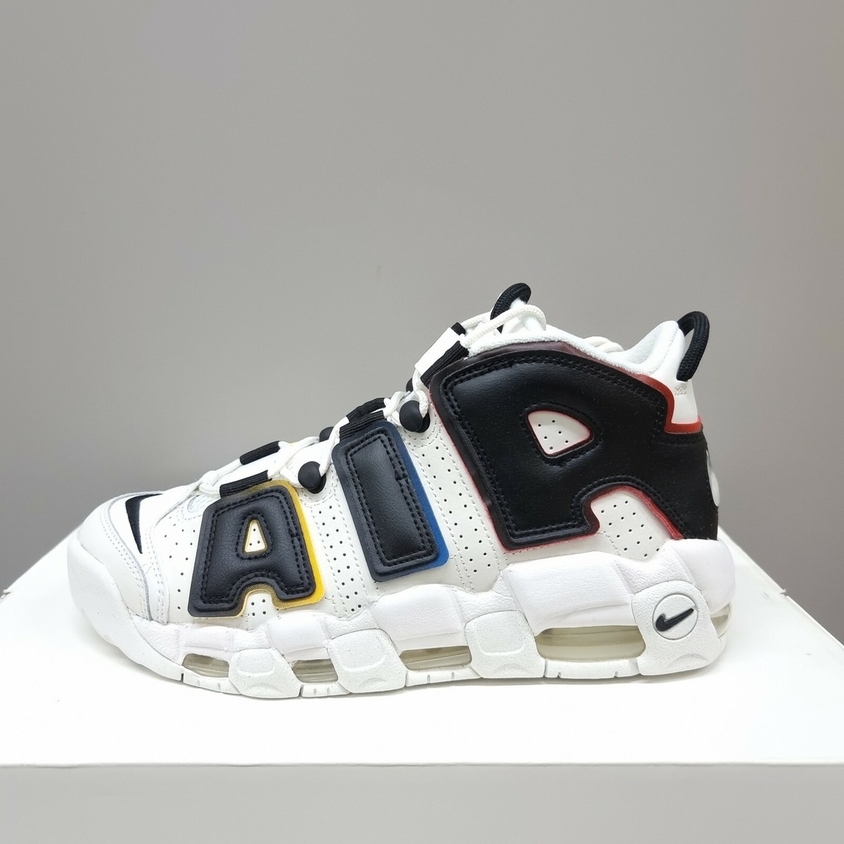 NIKE AIR MORE UPTEMPO '96 TRADING CARDS (DM1297 100) VARIOUS SIZES
