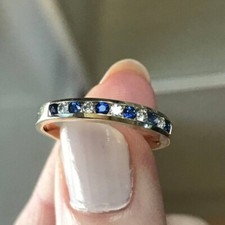 0,7Kt Blau Saphir Band Diamant Half Eternity Ring Verlobungsring Weißgold-Finish